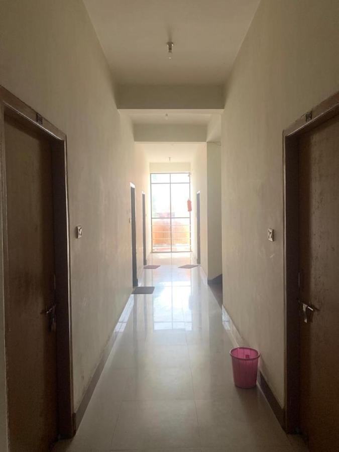 Narendra Guest House Kakarmatha Luaran gambar